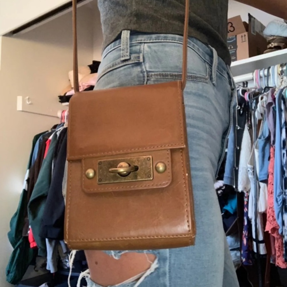 3 for $10!! Crossbody purse